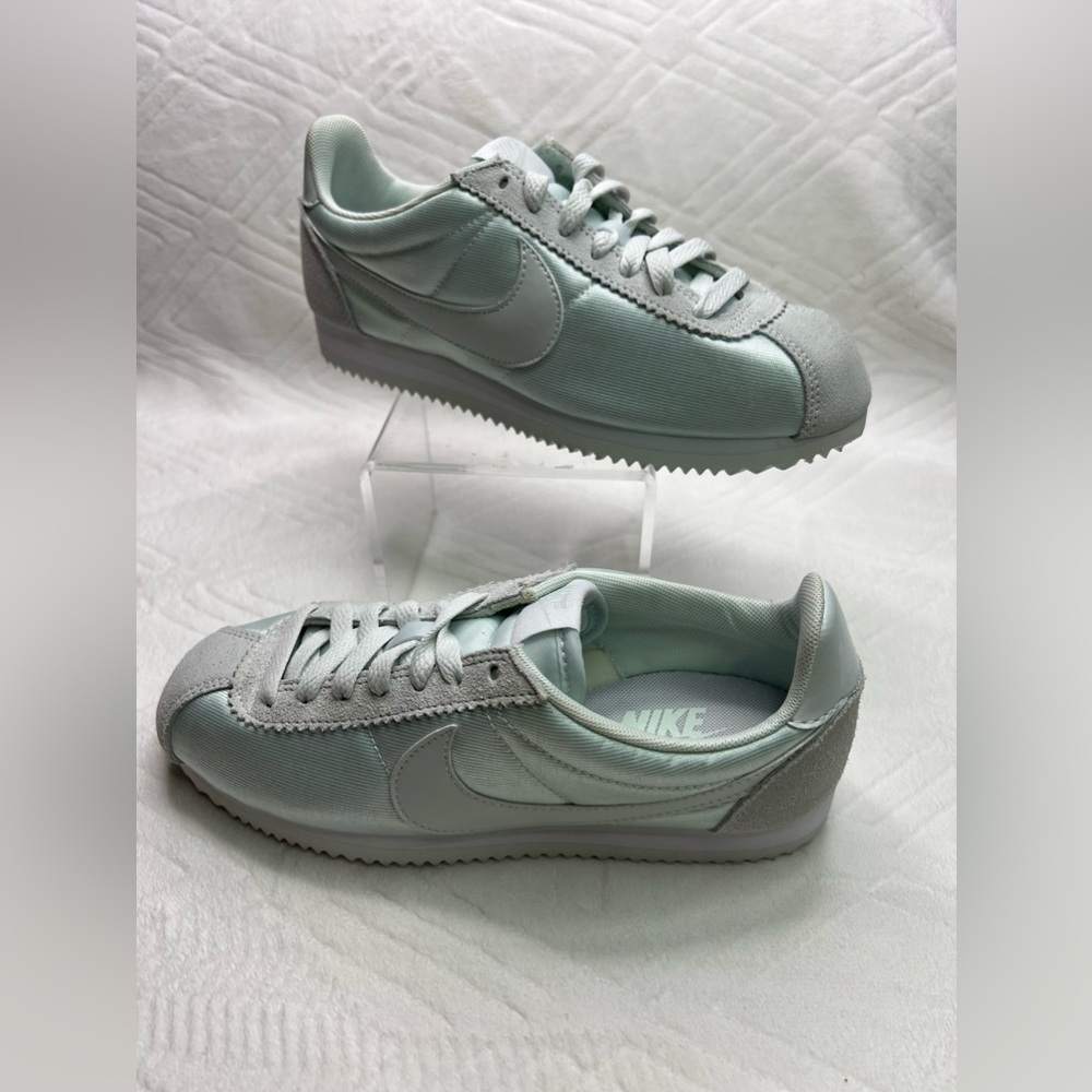 85: Nike Womens Classic Cortez Nylon (Barely Grey/ Barely Grey- White)Size 7.5